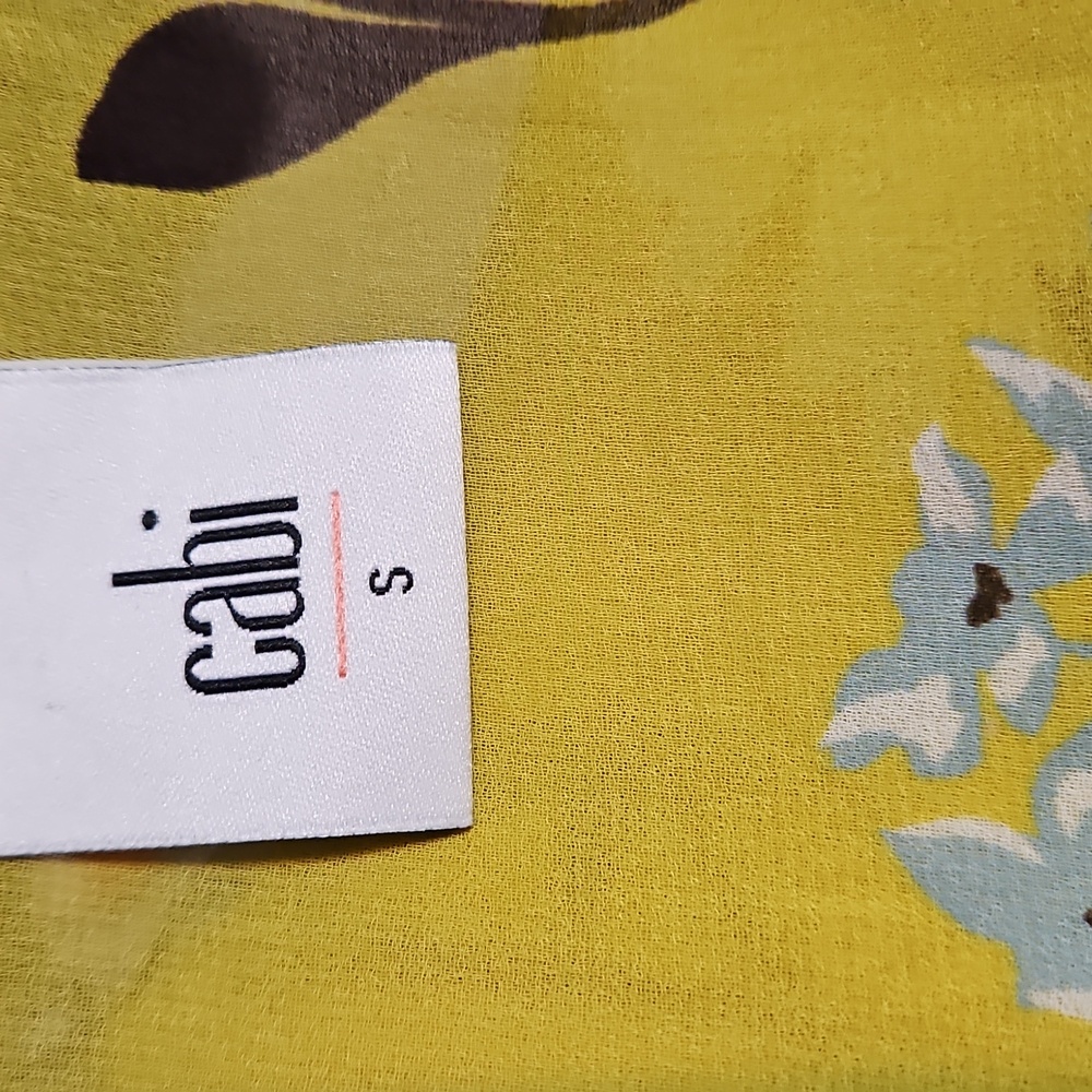 Cabi Simone Dazzel Floral Top - Picture 6 of 7